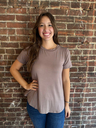 Sally Basic Tee | Mocha