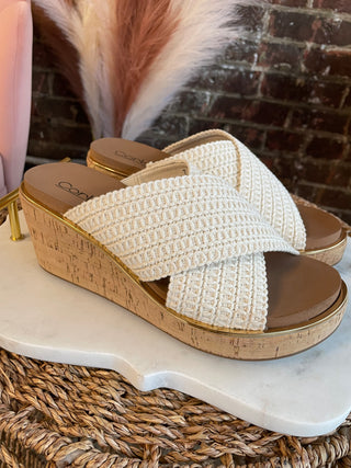 Peace Out Wedges | Ivory