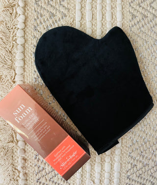 Self-Tanning Mitt