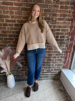 Victoria Crop Straight Jeans
