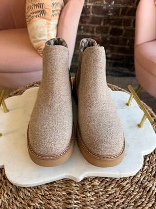 It's Chilly | Sand Combo