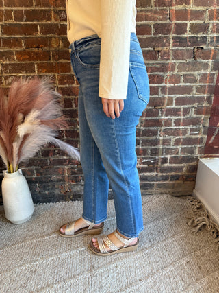 Charlie Ankle Straight Jeans