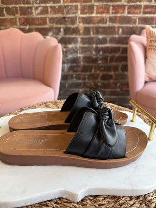 Too Cute | Black