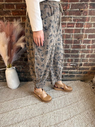 Kora Pants