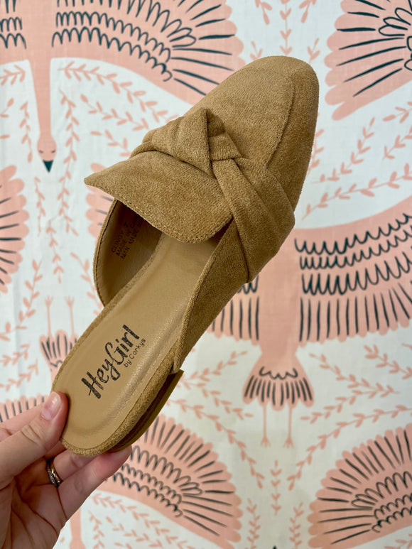 Clingy Mules in Camel