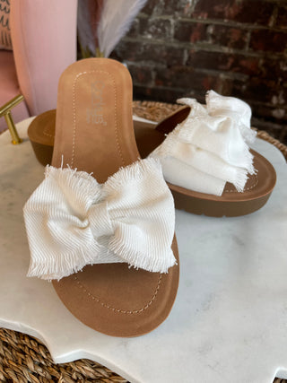 Spray Tan Sandals | White Canvas