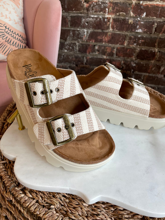 Rumor Has It Sandals | Tan Natural Stripe