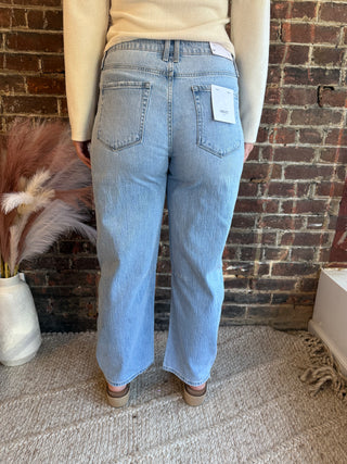 Kate Light Wash Barrel Jeans