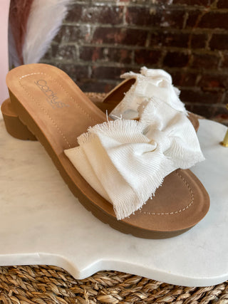 Spray Tan Sandals | White Canvas