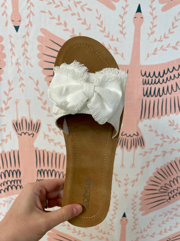 Spray Tan Sandals | White Canvas