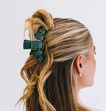 Classic Mistletoe Medium Hair Clip